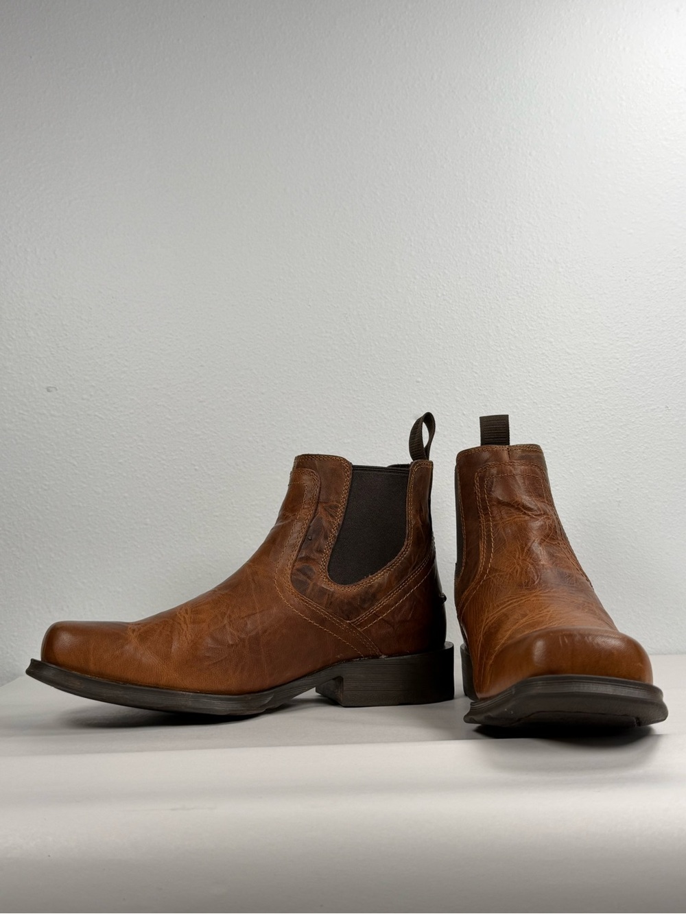 Ariat Midtown Rambler Mens Leather Chelsea Boots Size 9.5 EE Barn Brown 10019868 - Picture 4 of 16